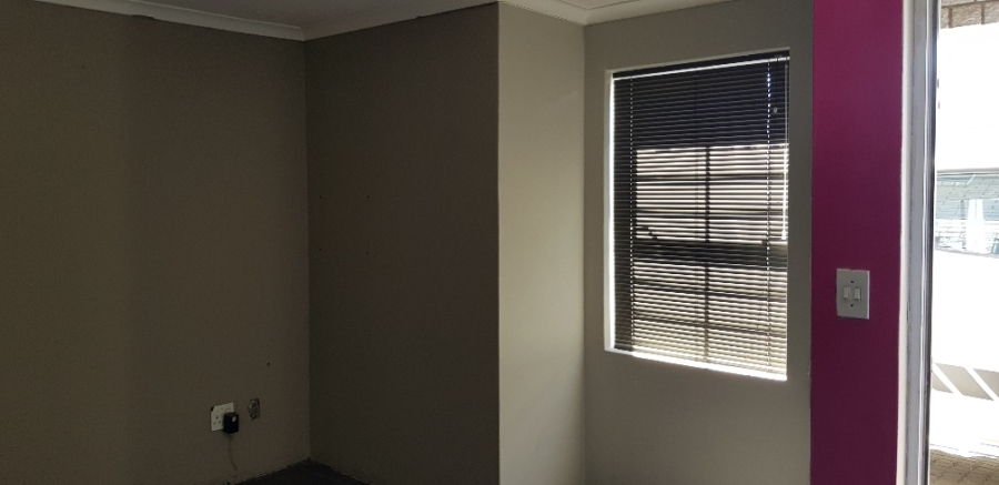 To Let commercial Property for Rent in Brackenfell Central Western Cape